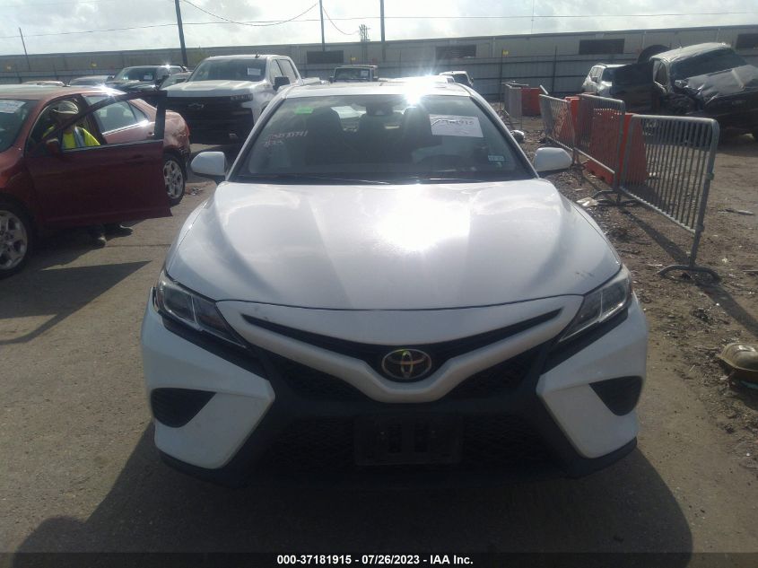 2020 TOYOTA CAMRY SE/SE NIGHT SHADE - 4T1G11AK1LU873430