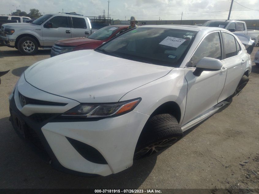 2020 TOYOTA CAMRY SE/SE NIGHT SHADE - 4T1G11AK1LU873430