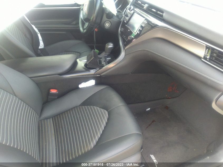2020 TOYOTA CAMRY SE/SE NIGHT SHADE - 4T1G11AK1LU873430