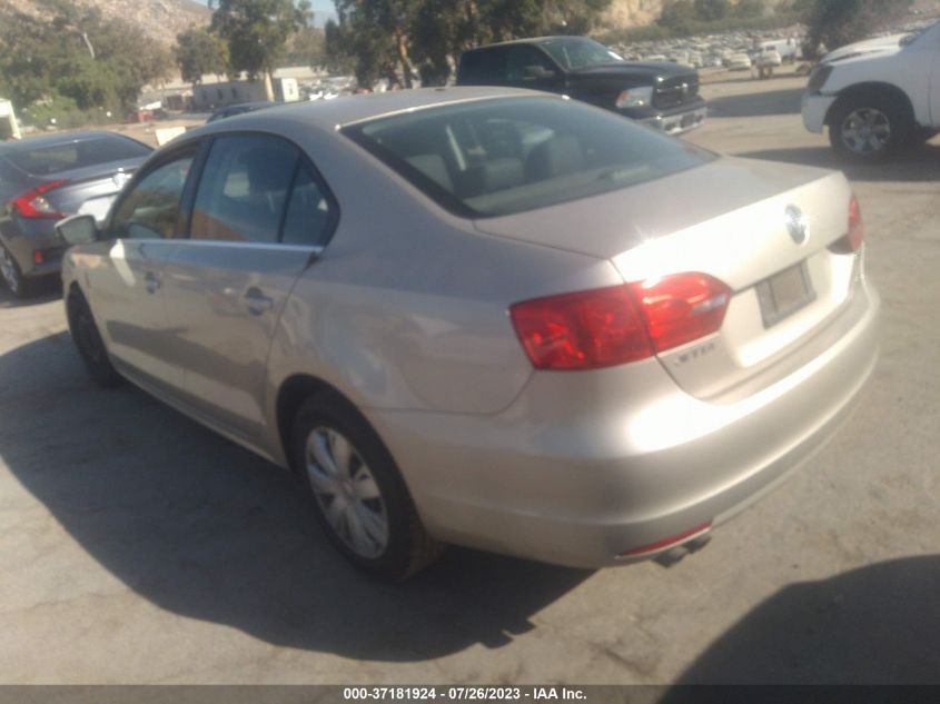 2013 VOLKSWAGEN JETTA SEDAN SE - 3VWDP7AJ5DM312313