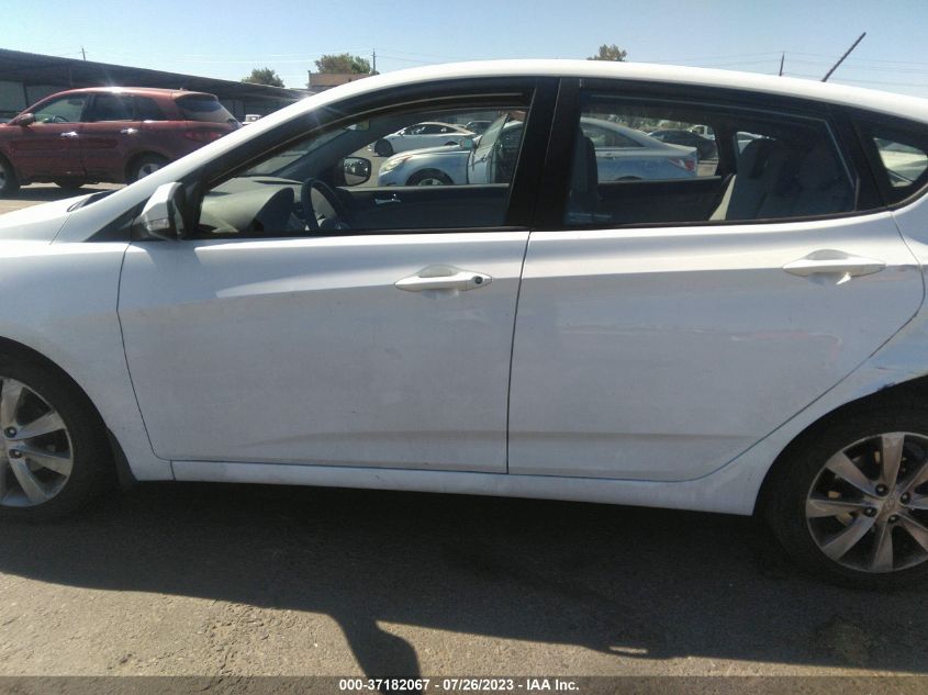 2014 HYUNDAI ACCENT SE - KMHCU5AE7EU163636
