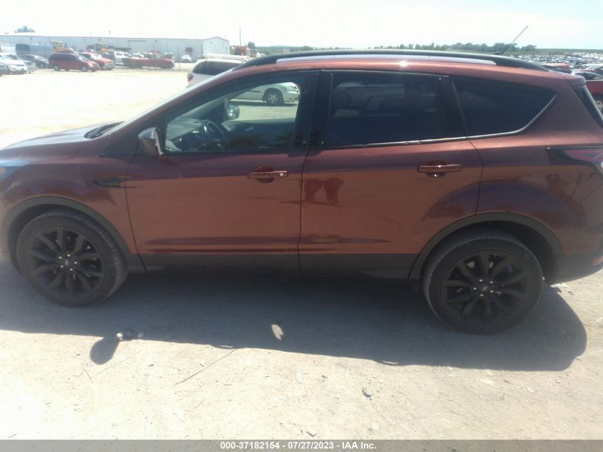 2018 FORD ESCAPE SE - 1FMCU9GD5JUC48328