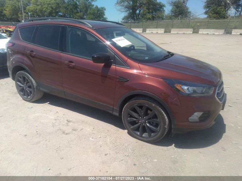 2018 FORD ESCAPE SE - 1FMCU9GD5JUC48328