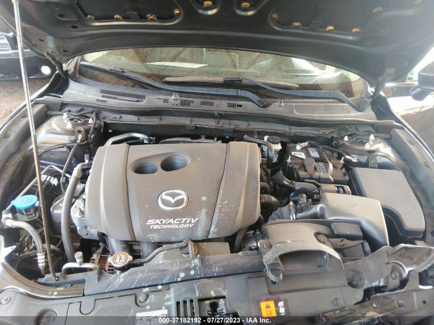 2018 MAZDA MAZDA3 4-DOOR TOURING - 3MZBN1V38JM181945
