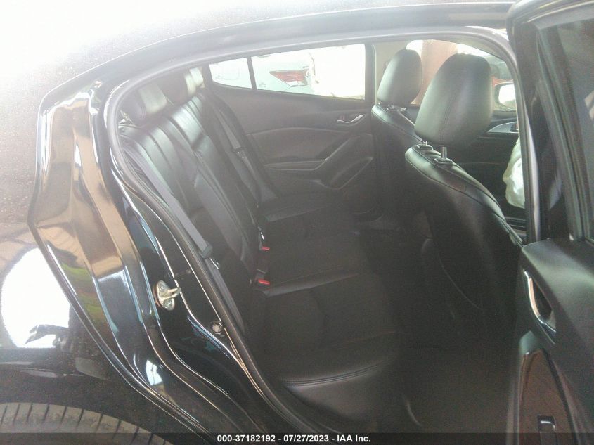 2018 MAZDA MAZDA3 4-DOOR TOURING - 3MZBN1V38JM181945