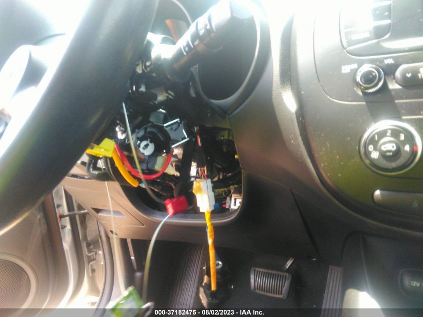 2015 KIA SOUL BASE - KNDJN2A24F7804786