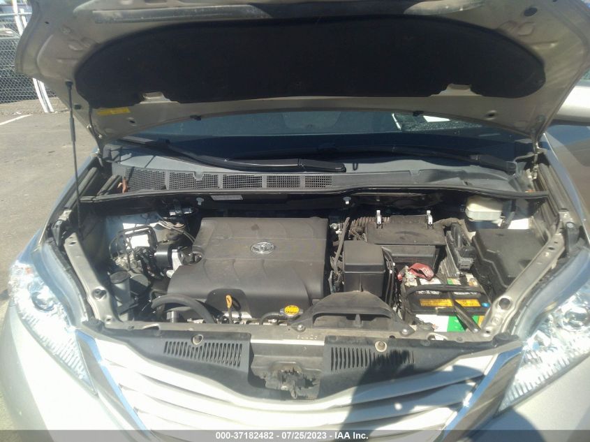 2016 TOYOTA SIENNA LE - 5TDKK3DC6GS700881