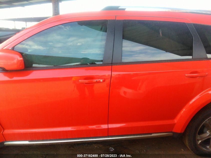 2018 DODGE JOURNEY CROSSROAD - 3C4PDCGGXJT167039