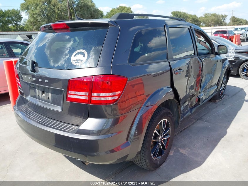 VIN 3C4PDCAB1JT496886 2018 DODGE JOURNEY SE