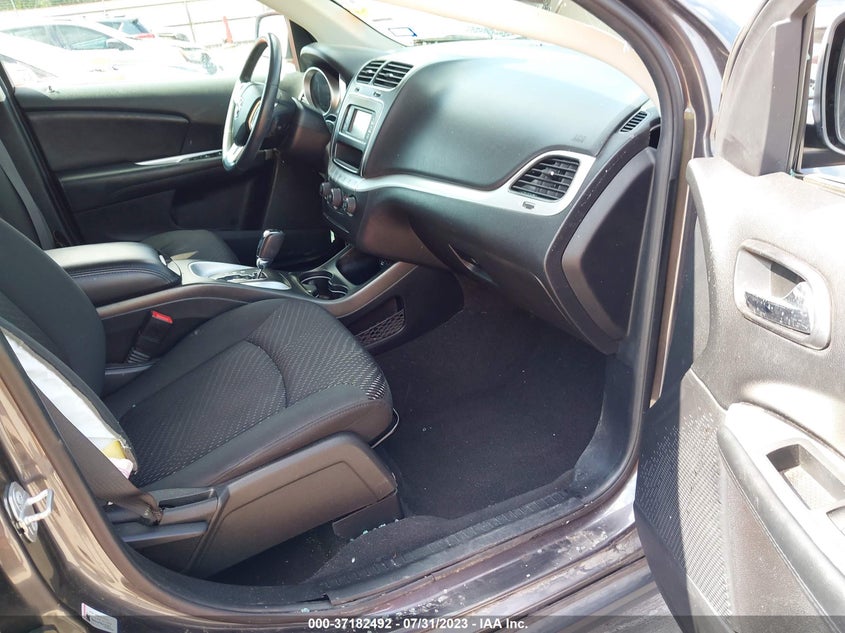 VIN 3C4PDCAB1JT496886 2018 DODGE JOURNEY SE