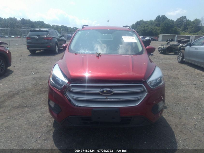 2018 FORD ESCAPE SE - 1FMCU9GD9JUB94855