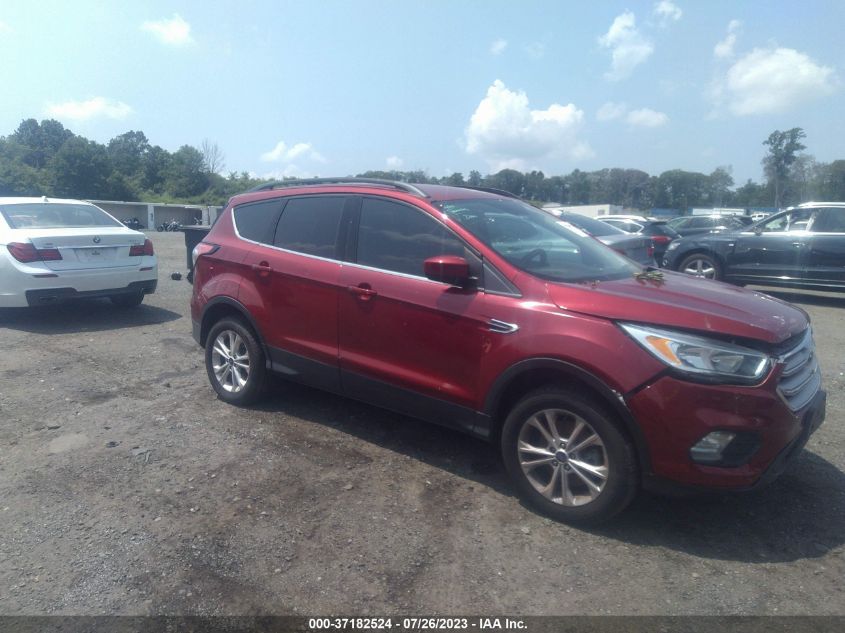 2018 FORD ESCAPE SE - 1FMCU9GD9JUB94855