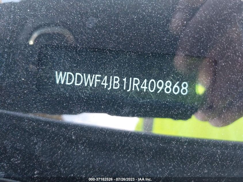 WDDWF4JB1JR409868 2018 MERCEDES-BENZ C-CLASS, photo no. 9