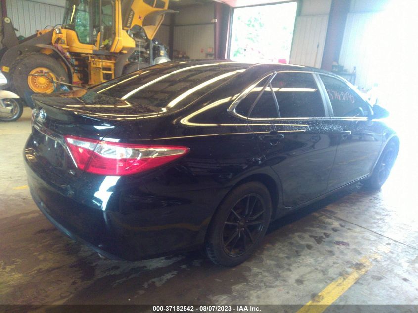 2017 TOYOTA CAMRY SE - 4T1BF1FK4HU736297