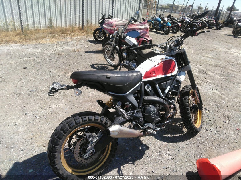 VIN ZDMKAFBM5HB001111 2017 DUCATI SCRAMBLER DESERT SLED