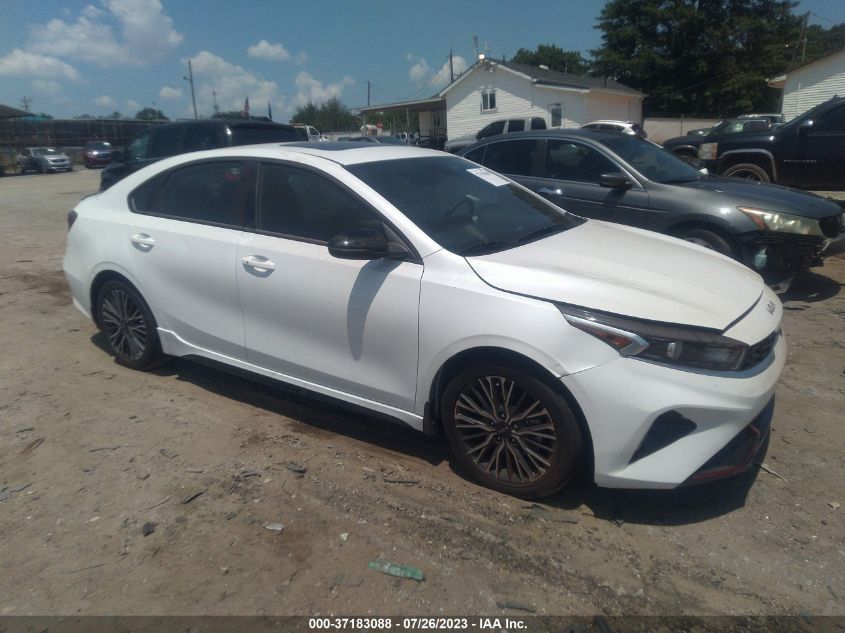 3KPF54AD5PE639156 Kia Forte GT-LINE