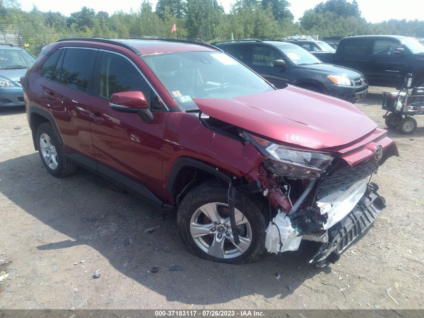 2019 TOYOTA RAV4 XLE - JTMP1RFV0KJ017557