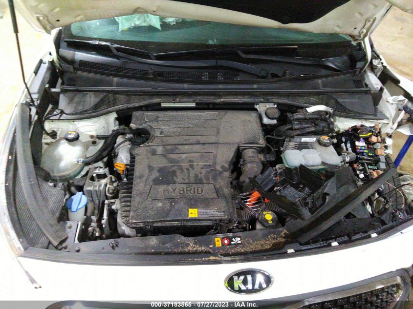 KNDCB3LC2K5244379 Kia Niro LX 10