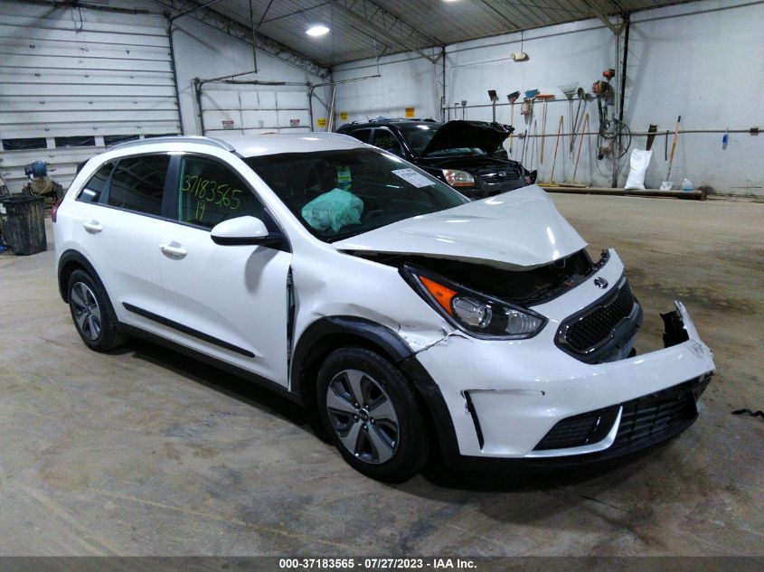 KNDCB3LC2K5244379 Kia Niro LX