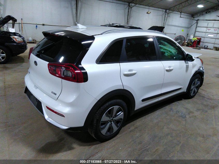 KNDCB3LC2K5244379 Kia Niro LX 4