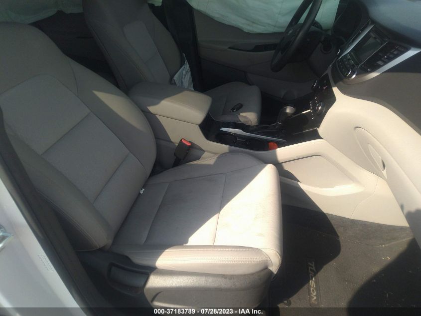 2016 HYUNDAI TUCSON SPORT - KM8J3CA21GU205922