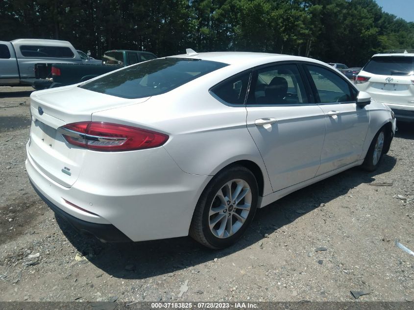 2020 FORD FUSION SE - 3FA6P0HD9LR105076