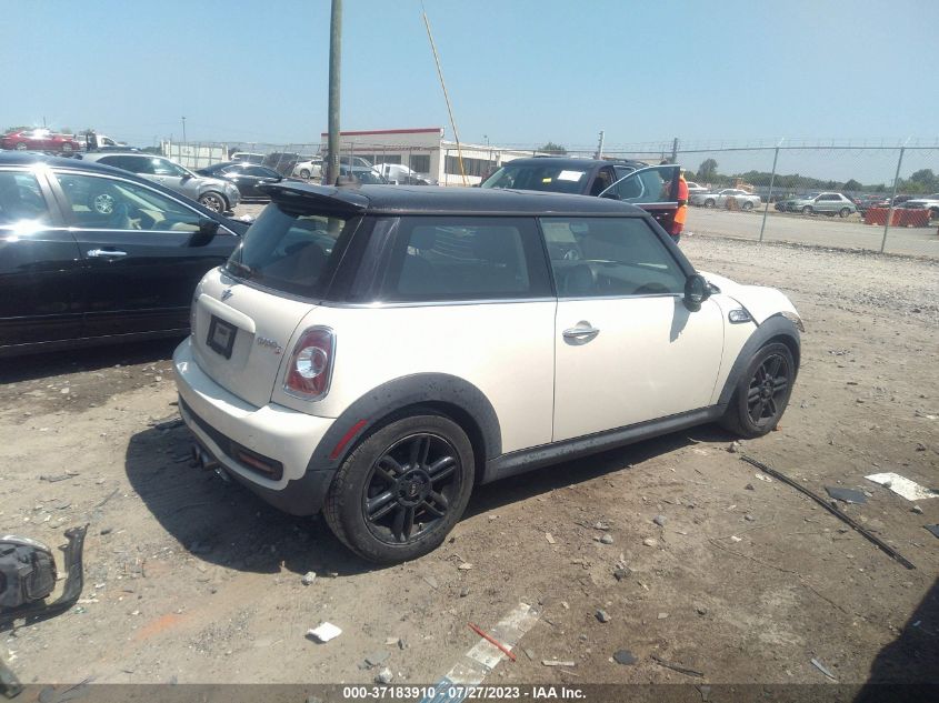 2013 MINI COOPER HARDTOP S - WMWSV3C52DT394315