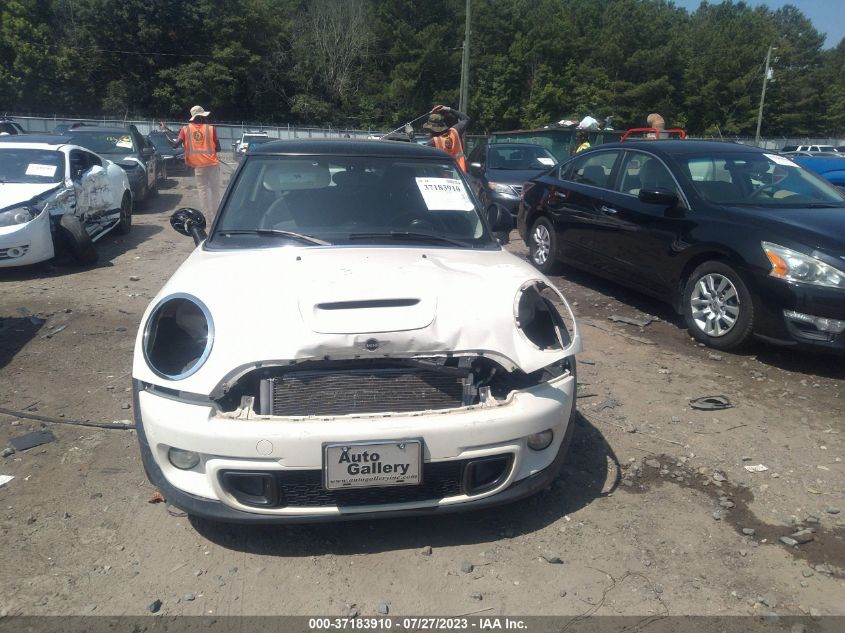 2013 MINI COOPER HARDTOP S - WMWSV3C52DT394315