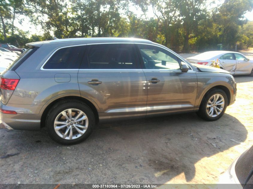 2017 AUDI Q7 PREMIUM PLUS - WA1LHAF72HD050719