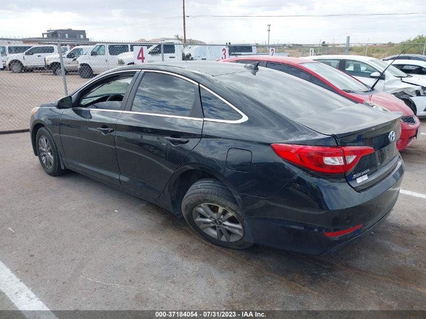 2015 HYUNDAI SONATA SE - 5NPE24AFXFH256961