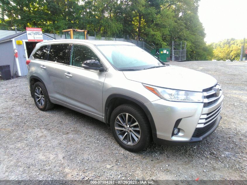 2018 TOYOTA HIGHLANDER SE/XLE - 5TDJZRFH5JS907871