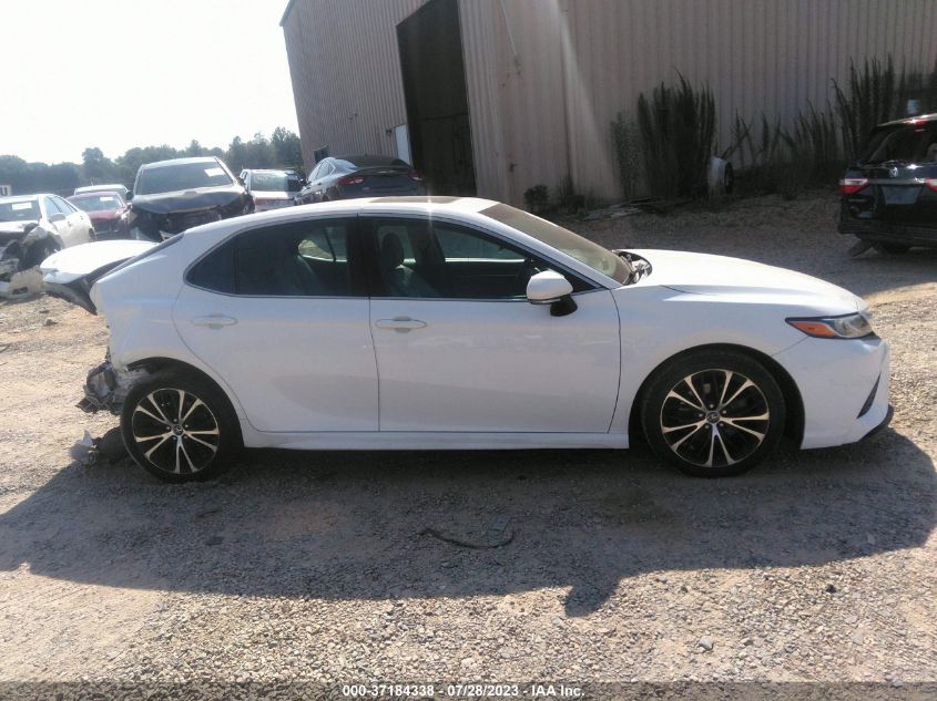 2018 TOYOTA CAMRY LE/SE/XLE/L - 4T1B11HK7JU051759