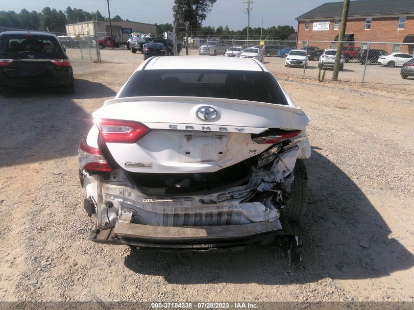 2018 TOYOTA CAMRY LE/SE/XLE/L - 4T1B11HK7JU051759