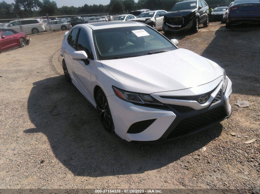 2018 TOYOTA CAMRY LE/SE/XLE/L - 4T1B11HK7JU051759