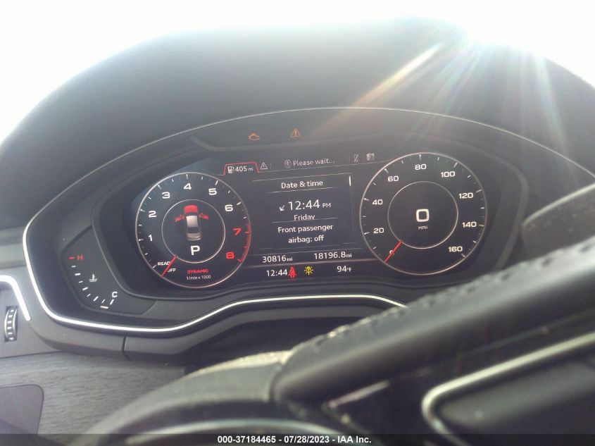 2017 AUDI A4 SEASON OF AUDI PREMIUM - WAUDNAF40HN050945