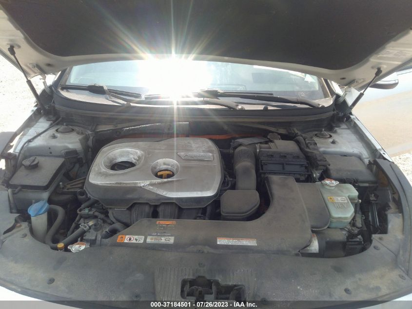 2016 HYUNDAI SONATA HYBRID SE - KMHE24L11GA016512