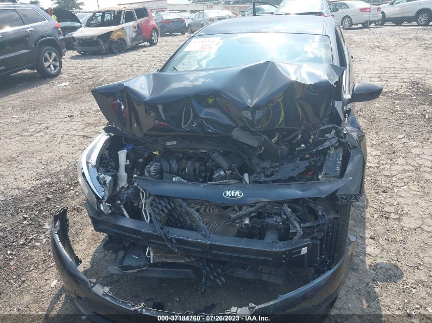 2017 KIA FORTE LX - 3KPFK4A77HE045981