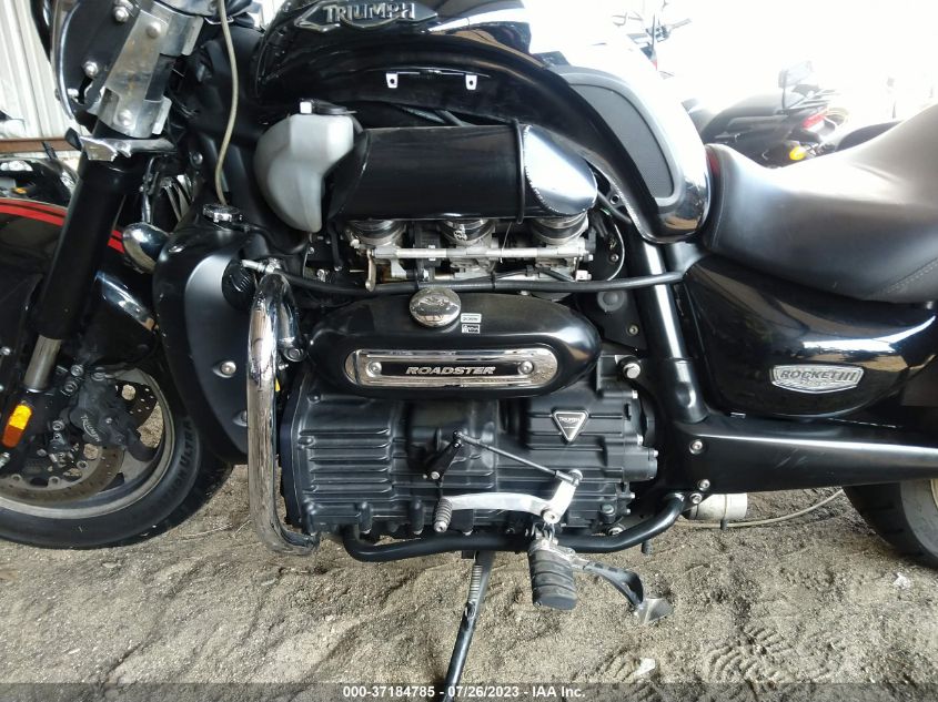 2014 TRIUMPH MOTORCYCLE ROCKET III ROADSTER SMTC02L47EJ626218