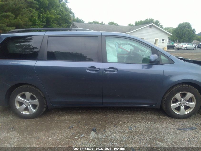 2015 TOYOTA SIENNA LE - 5TDKK3DC0FS633886