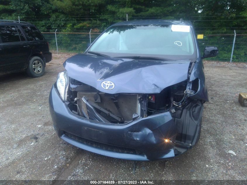 2015 TOYOTA SIENNA LE - 5TDKK3DC0FS633886