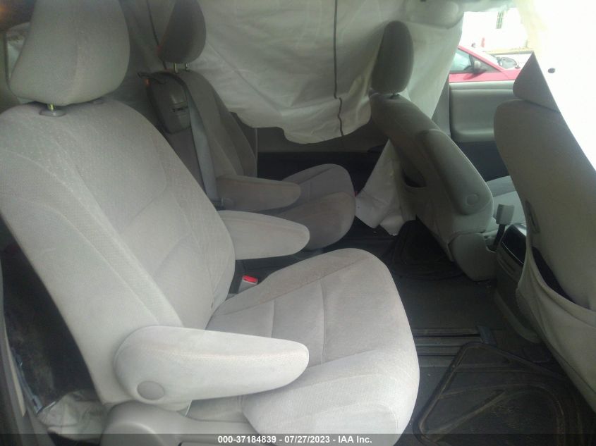 2015 TOYOTA SIENNA LE - 5TDKK3DC0FS633886