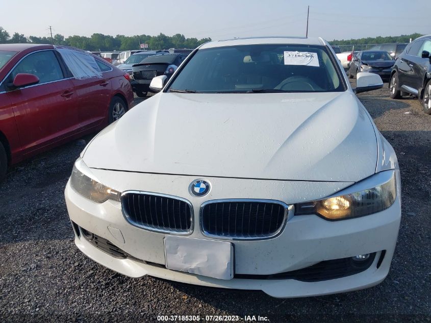 2013 BMW 3 SERIES 328I XDRIVE - WBA3B3G53DNR81313