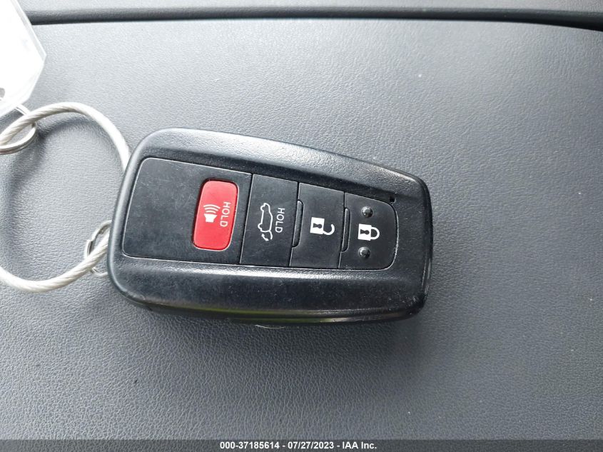 2021 TOYOTA HIGHLANDER XLE - 5TDGZRBH8MS545216