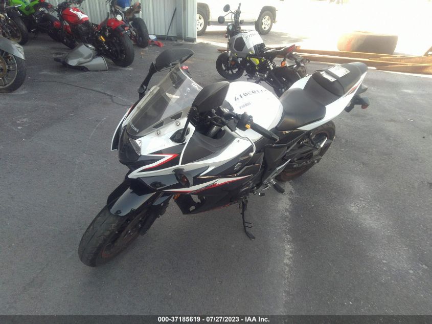 2020 SUZUKI GSX250R M/ZM/ZA LC6DN11A5L1100413
