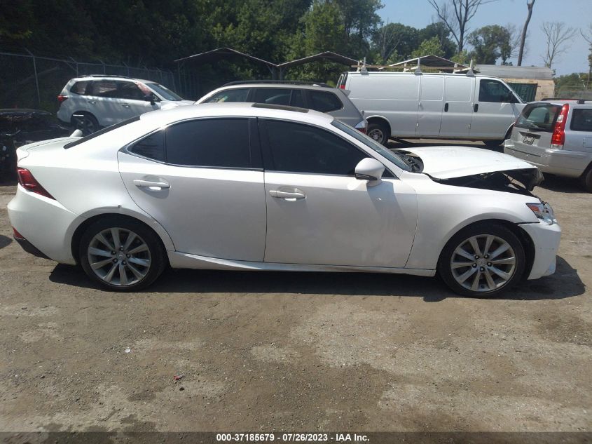 2016 LEXUS IS 300 JTHCM1D29G5009083