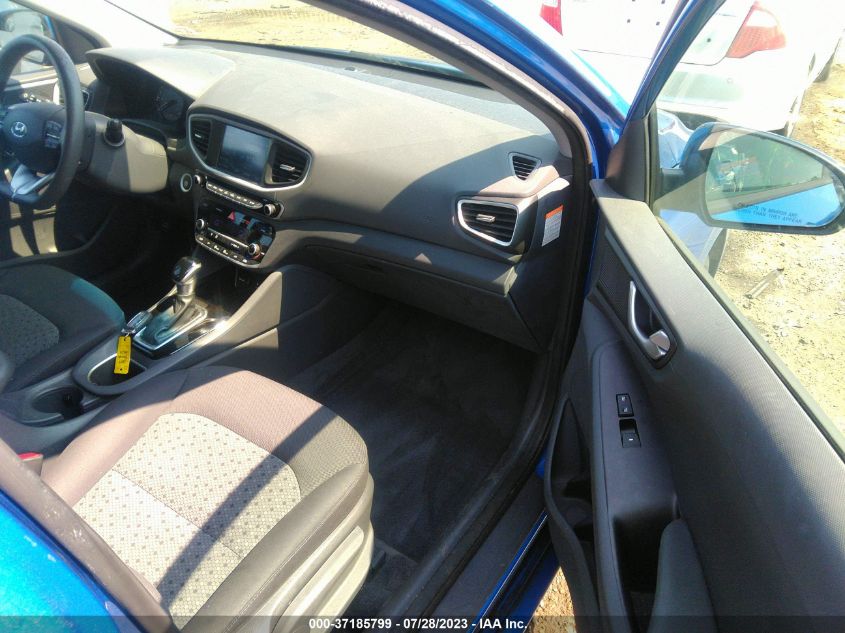 2017 HYUNDAI IONIQ HYBRID BLUE - KMHC65LC8HU024027