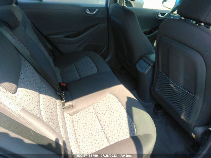 2017 HYUNDAI IONIQ HYBRID BLUE - KMHC65LC8HU024027