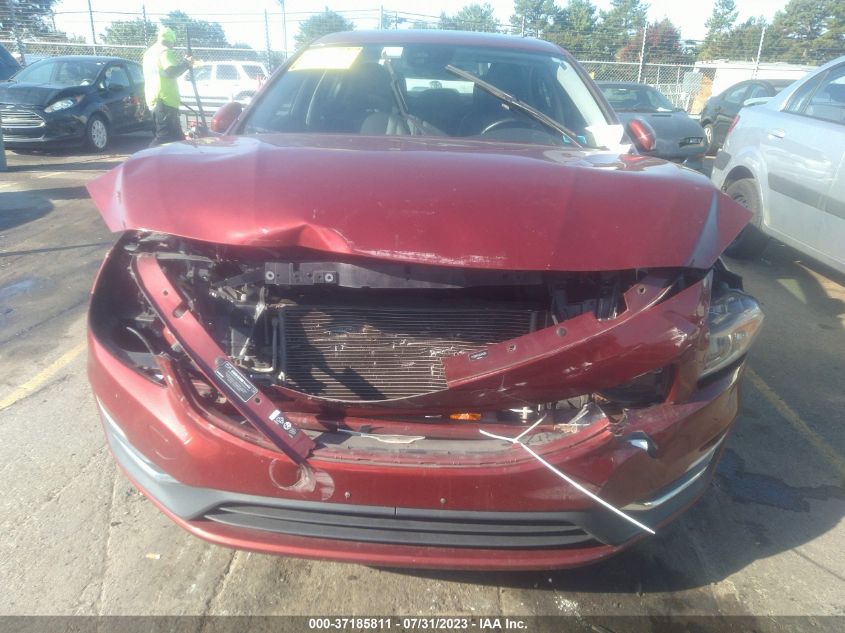 2016 VOLVO S60 T5 DRIVE-E PREMIER - YV126MFK4G2414382