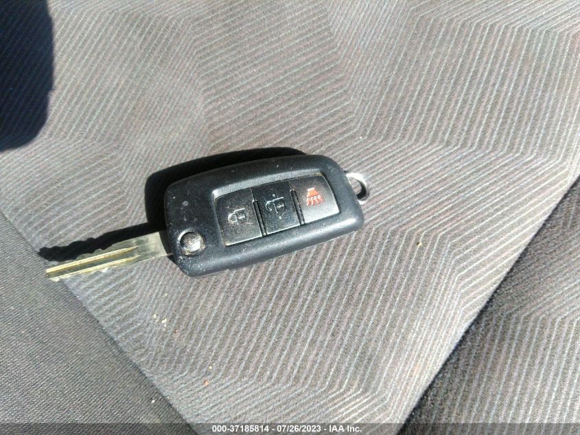 2016 NISSAN ROGUE S - KNMAT2MT3GP679937