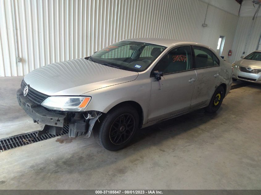 2014 VOLKSWAGEN JETTA SEDAN S - 3VW2K7AJ6EM301117